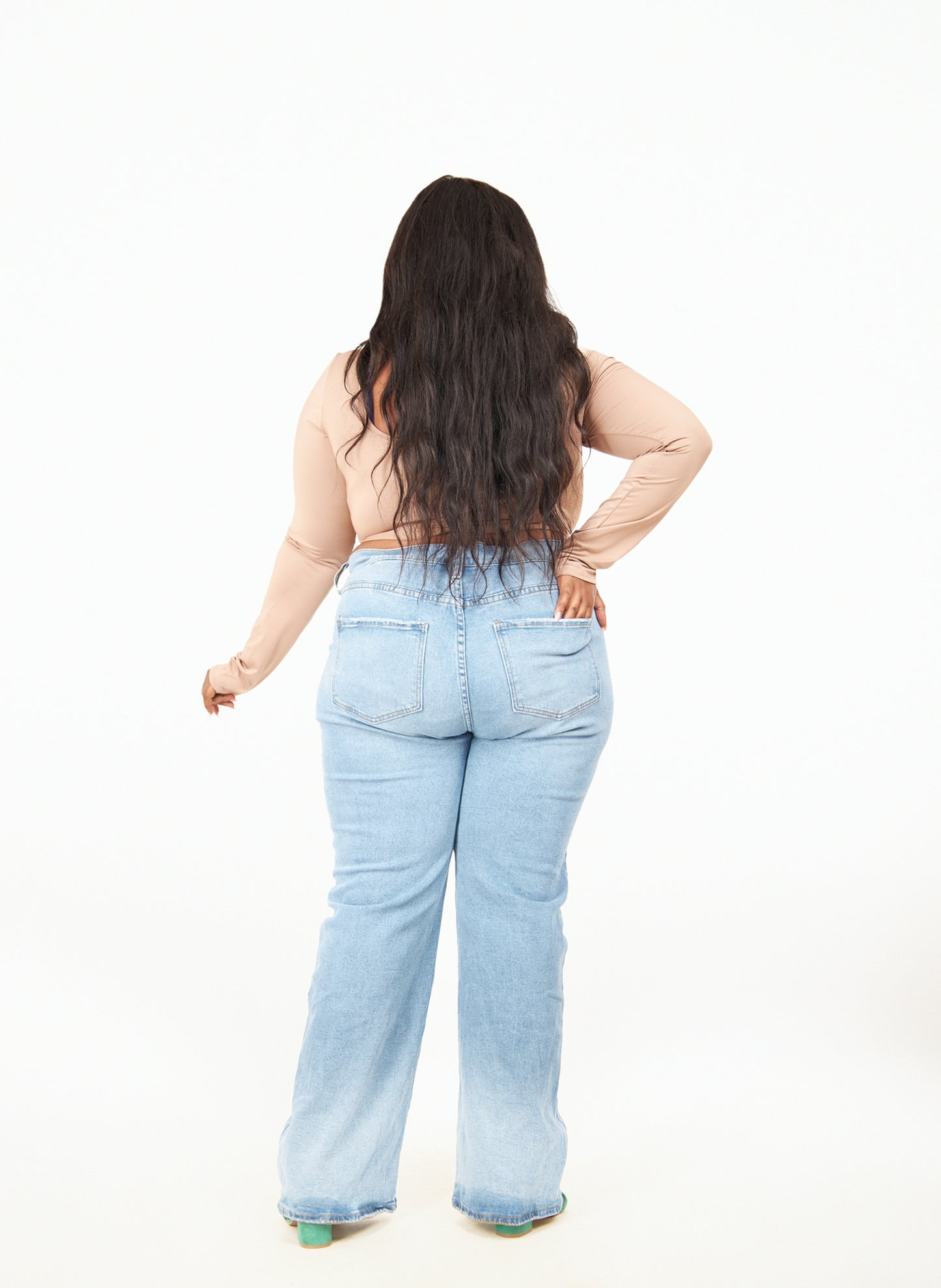 Classic 90s Straight Leg Jeans